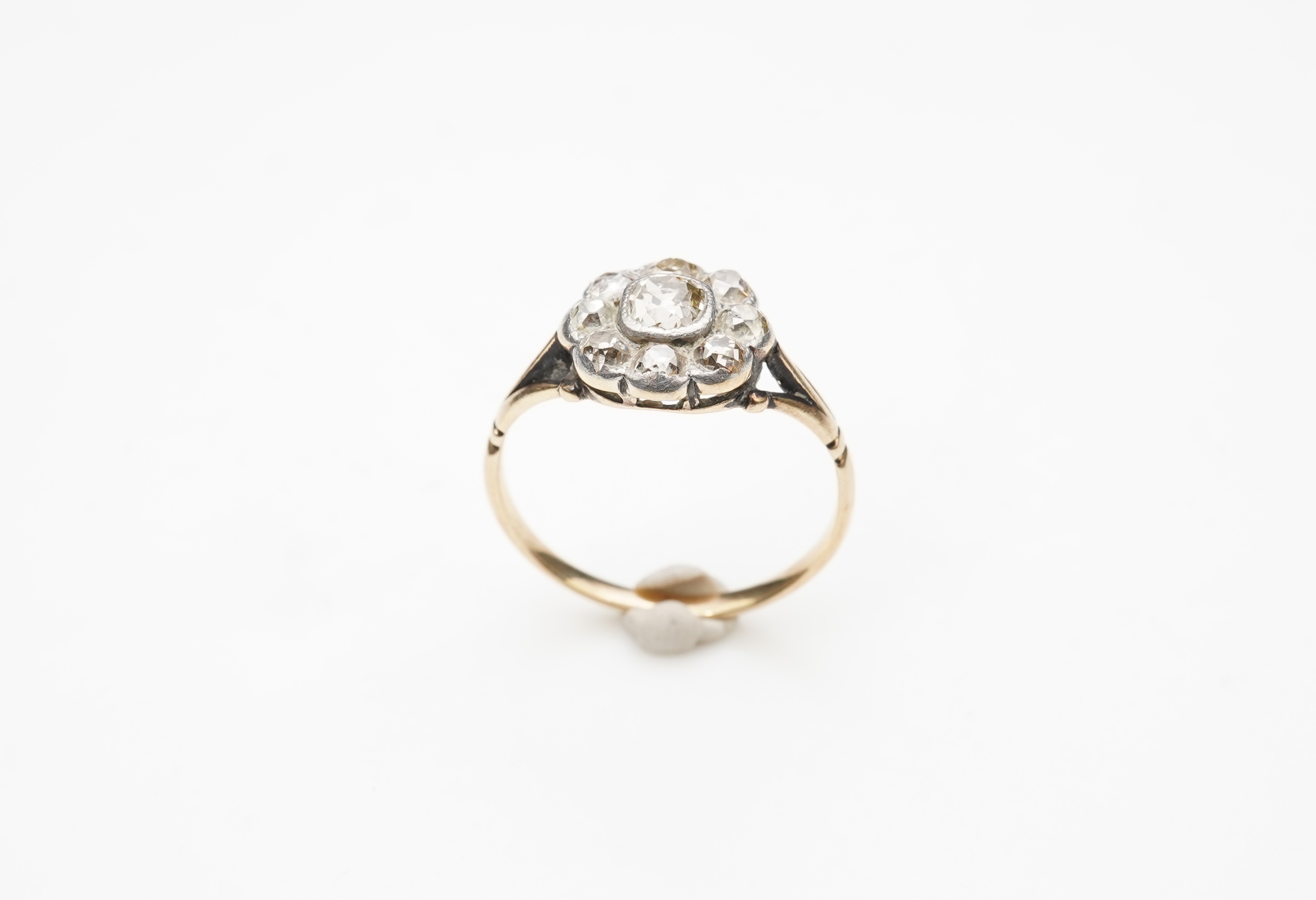 A diamond cluster ring, early 20th century